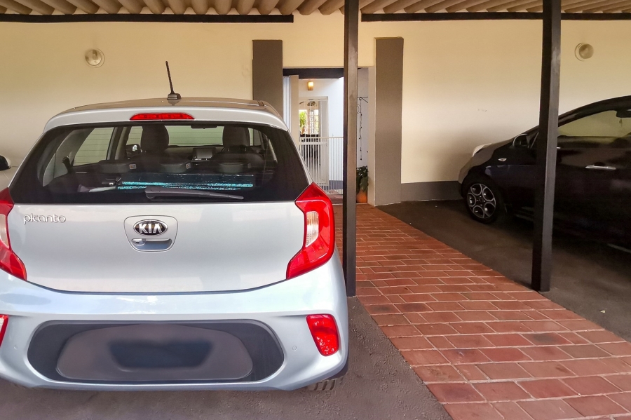 1 Bedroom Property for Sale in Manor Gardens KwaZulu-Natal