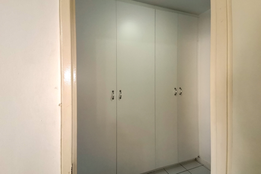 1 Bedroom Property for Sale in Manor Gardens KwaZulu-Natal
