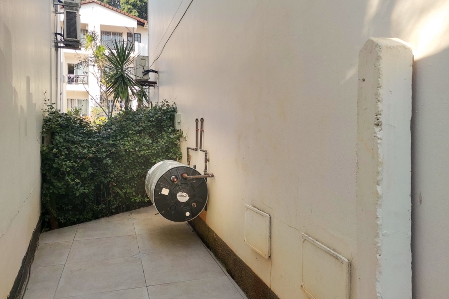 1 Bedroom Property for Sale in Manor Gardens KwaZulu-Natal