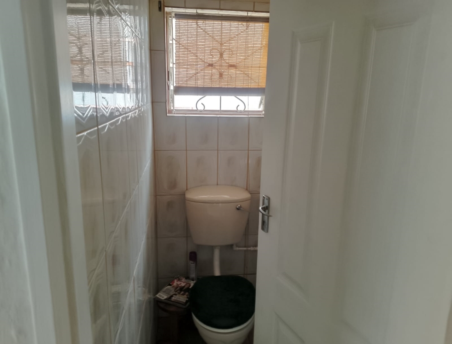 3 Bedroom Property for Sale in Glenmore KwaZulu-Natal