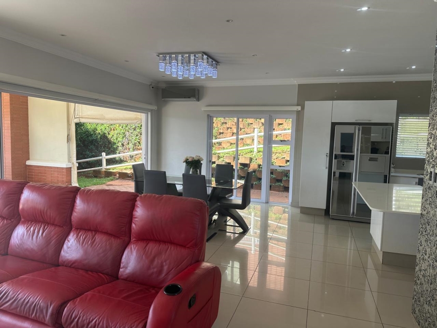 5 Bedroom Property for Sale in Mount Edgecombe KwaZulu-Natal