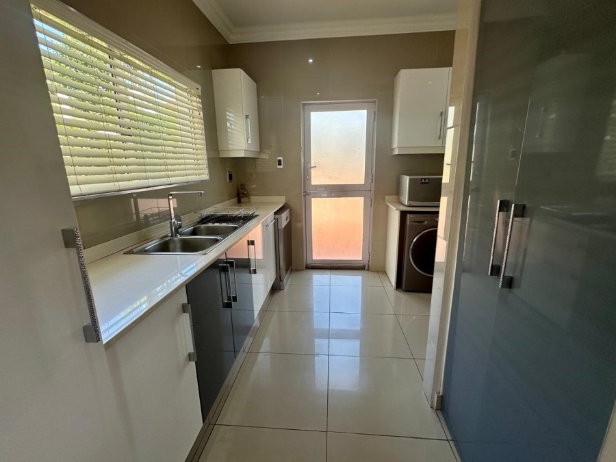 5 Bedroom Property for Sale in Mount Edgecombe KwaZulu-Natal