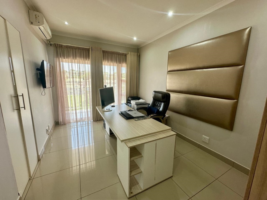 5 Bedroom Property for Sale in Mount Edgecombe KwaZulu-Natal