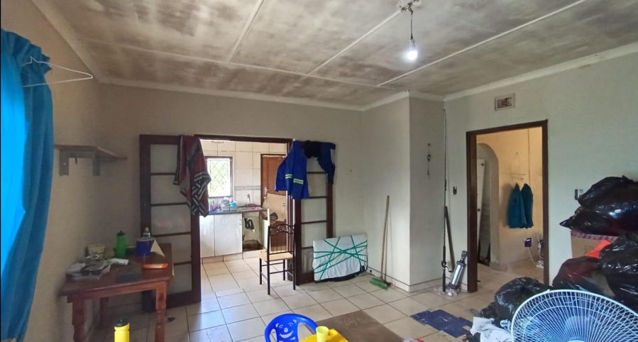 4 Bedroom Property for Sale in Amanzimtoti KwaZulu-Natal