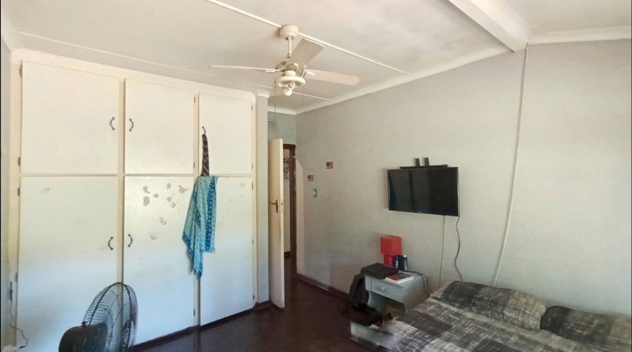 4 Bedroom Property for Sale in Amanzimtoti KwaZulu-Natal