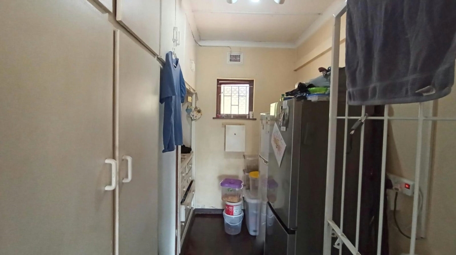 4 Bedroom Property for Sale in Amanzimtoti KwaZulu-Natal