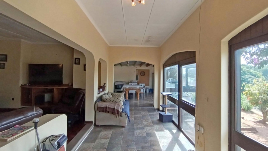 4 Bedroom Property for Sale in Amanzimtoti KwaZulu-Natal