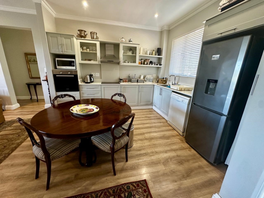 2 Bedroom Property for Sale in Mount Edgecombe KwaZulu-Natal