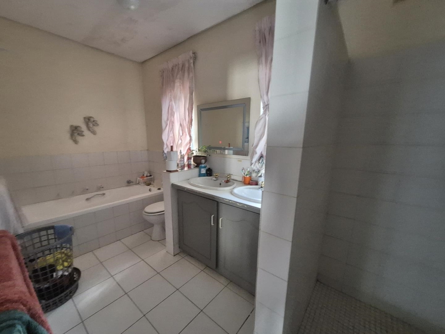 4 Bedroom Property for Sale in Athlone KwaZulu-Natal
