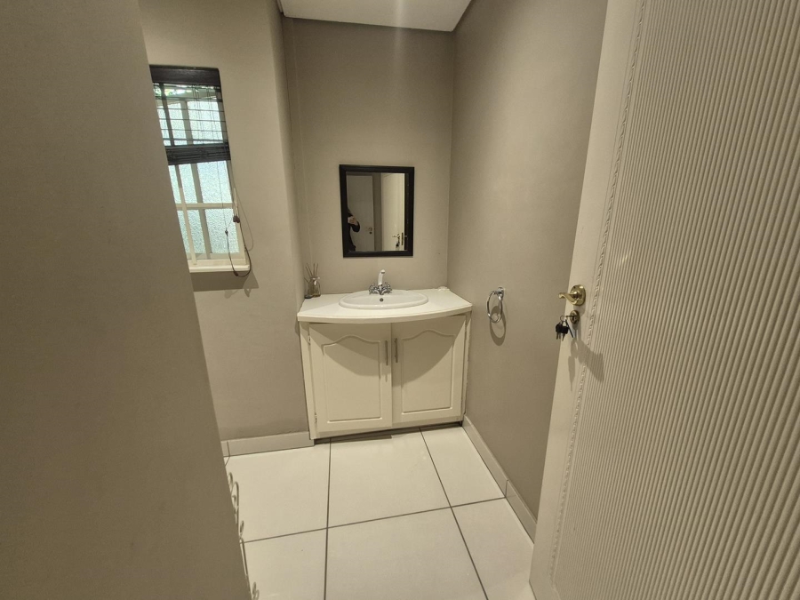 4 Bedroom Property for Sale in Athlone KwaZulu-Natal