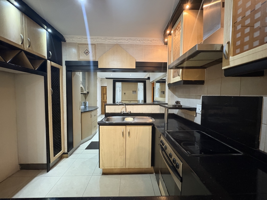 To Let 4 Bedroom Property for Rent in Sunningdale KwaZulu-Natal