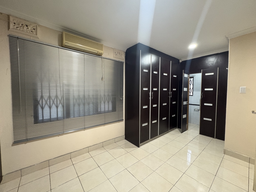 To Let 4 Bedroom Property for Rent in Sunningdale KwaZulu-Natal