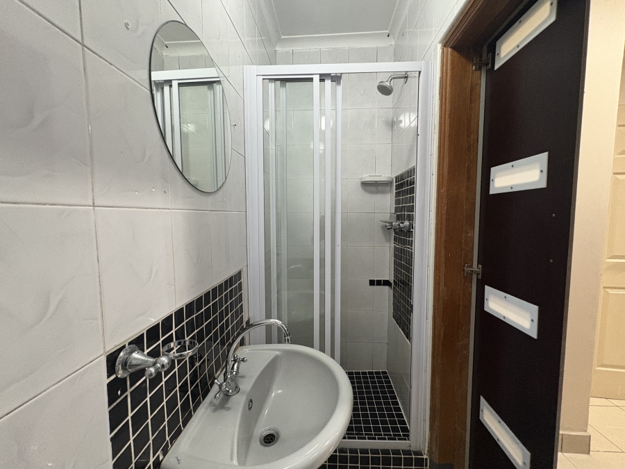 To Let 4 Bedroom Property for Rent in Sunningdale KwaZulu-Natal