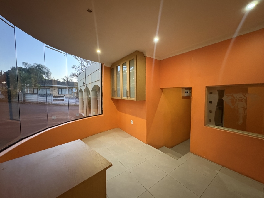To Let 4 Bedroom Property for Rent in Sunningdale KwaZulu-Natal
