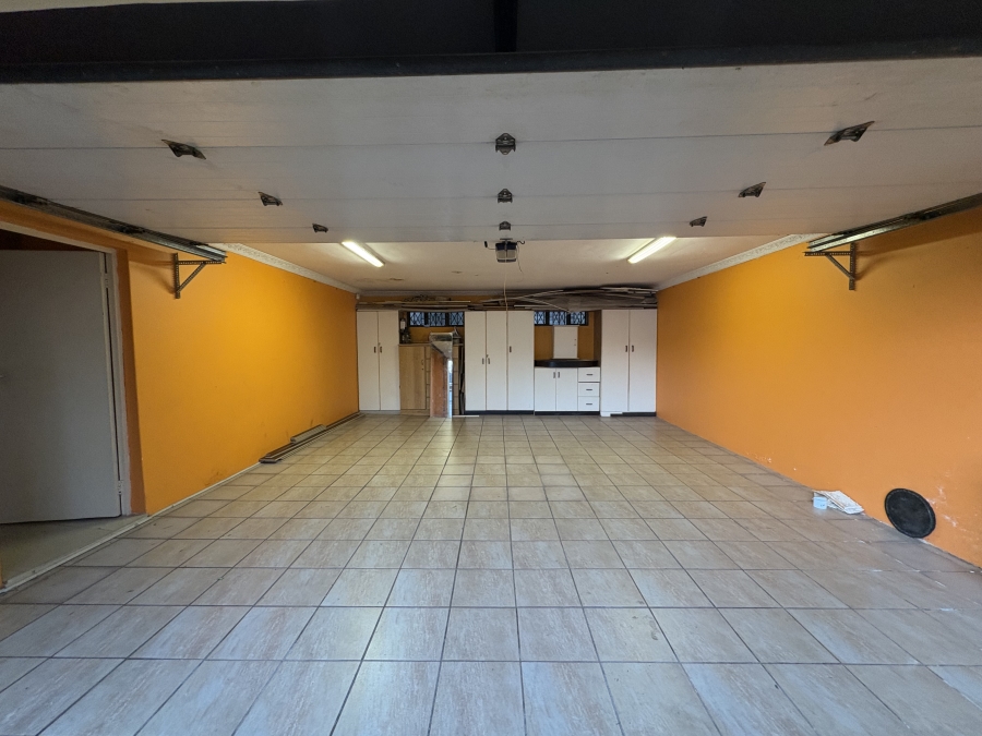 To Let 4 Bedroom Property for Rent in Sunningdale KwaZulu-Natal