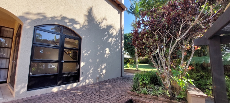 To Let 3 Bedroom Property for Rent in Uvongo KwaZulu-Natal
