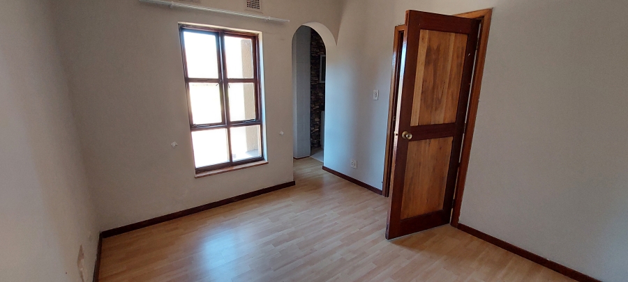 To Let 3 Bedroom Property for Rent in Uvongo KwaZulu-Natal