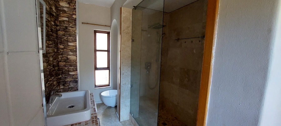 To Let 3 Bedroom Property for Rent in Uvongo KwaZulu-Natal