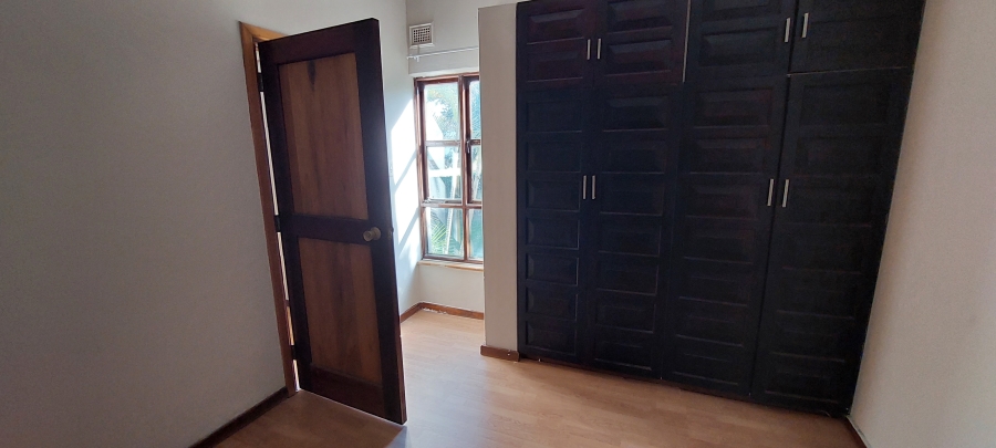 To Let 3 Bedroom Property for Rent in Uvongo KwaZulu-Natal