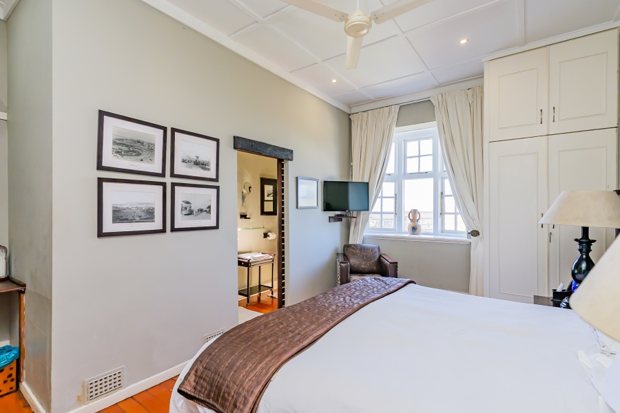 7 Bedroom Property for Sale in Essenwood KwaZulu-Natal