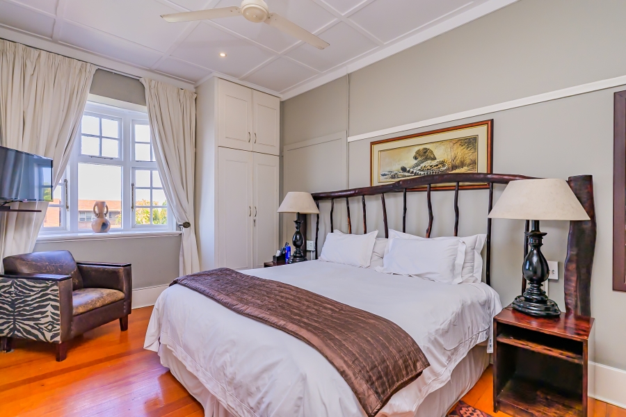 7 Bedroom Property for Sale in Essenwood KwaZulu-Natal