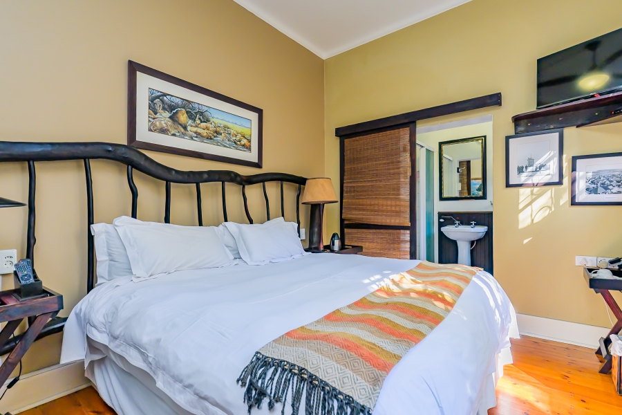 7 Bedroom Property for Sale in Essenwood KwaZulu-Natal