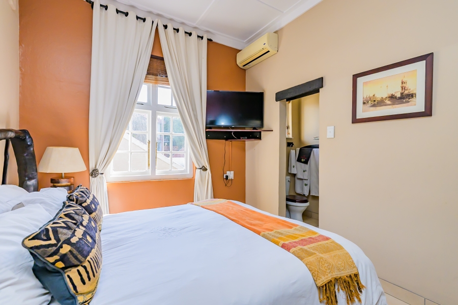 7 Bedroom Property for Sale in Essenwood KwaZulu-Natal