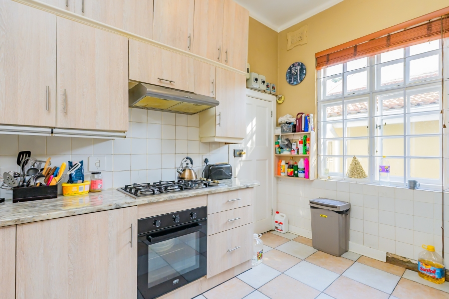 7 Bedroom Property for Sale in Essenwood KwaZulu-Natal