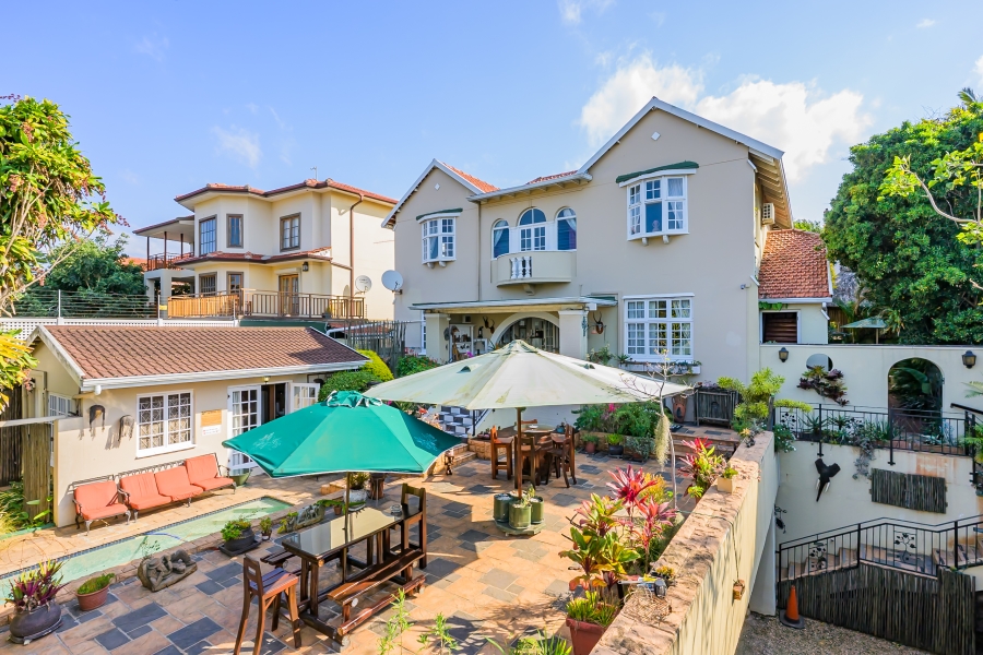 7 Bedroom Property for Sale in Essenwood KwaZulu-Natal