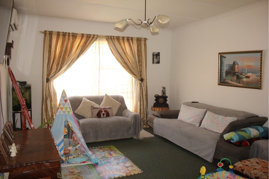 3 Bedroom Property for Sale in Pioneer Park KwaZulu-Natal