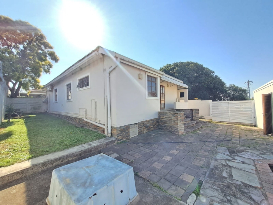 4 Bedroom Property for Sale in Glenwood KwaZulu-Natal