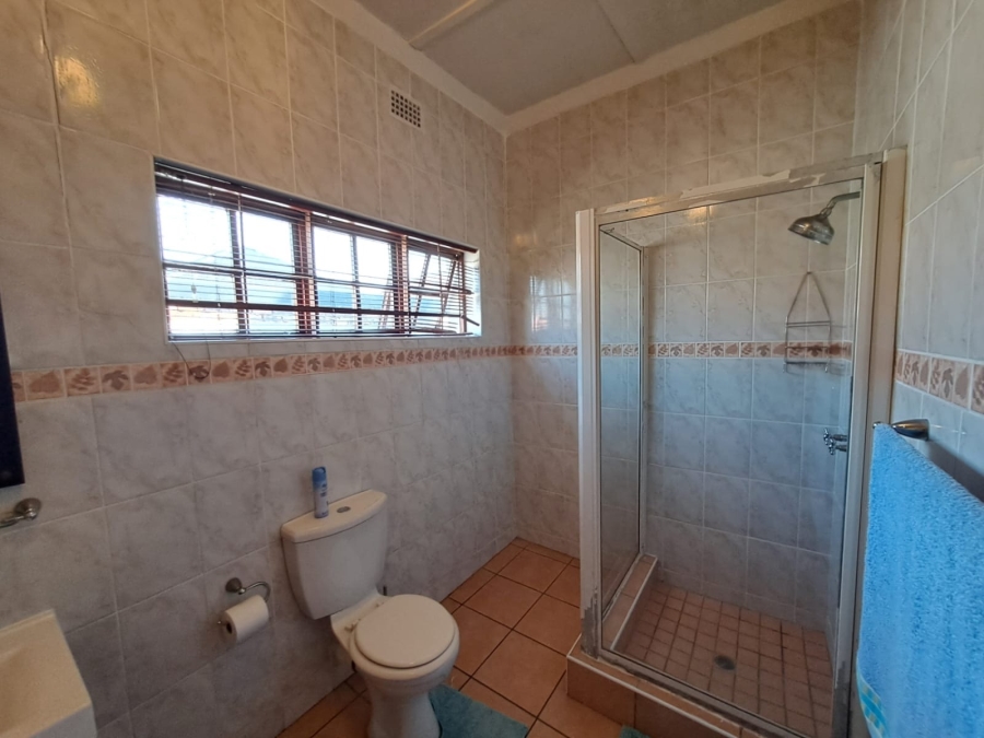 4 Bedroom Property for Sale in Glenwood KwaZulu-Natal
