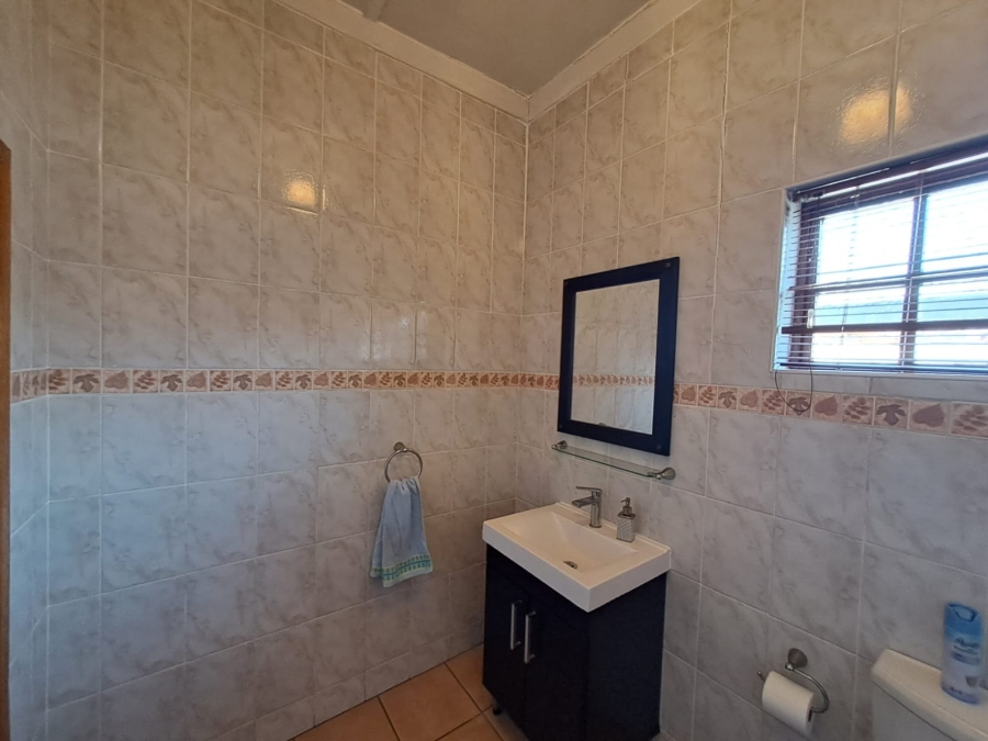 4 Bedroom Property for Sale in Glenwood KwaZulu-Natal