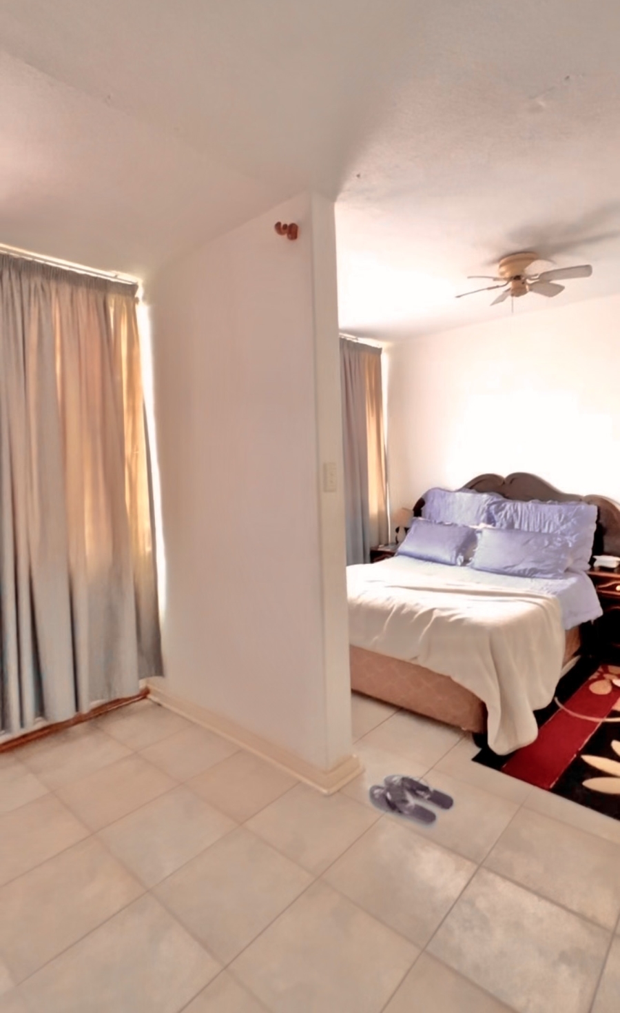1 Bedroom Property for Sale in Essenwood KwaZulu-Natal