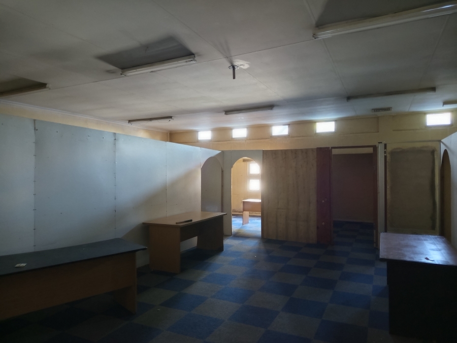 To Let commercial Property for Rent in Verulam KwaZulu-Natal