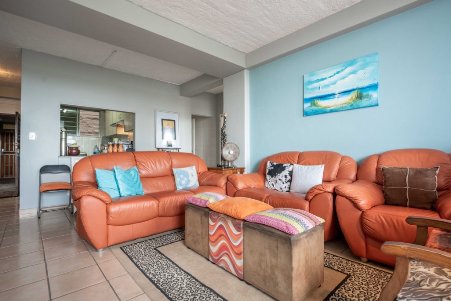 2 Bedroom Property for Sale in Amanzimtoti KwaZulu-Natal