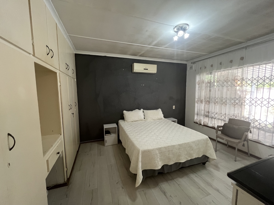 3 Bedroom Property for Sale in Amanzimtoti KwaZulu-Natal