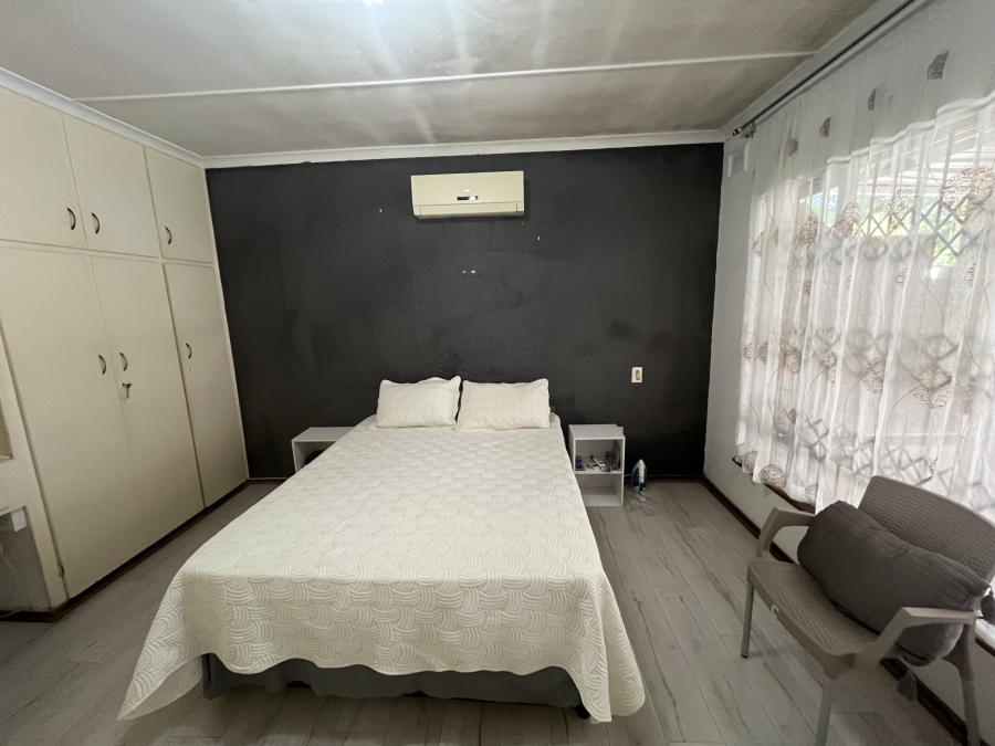 3 Bedroom Property for Sale in Amanzimtoti KwaZulu-Natal