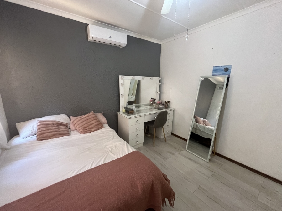 3 Bedroom Property for Sale in Amanzimtoti KwaZulu-Natal