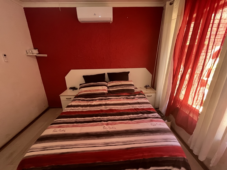 3 Bedroom Property for Sale in Amanzimtoti KwaZulu-Natal