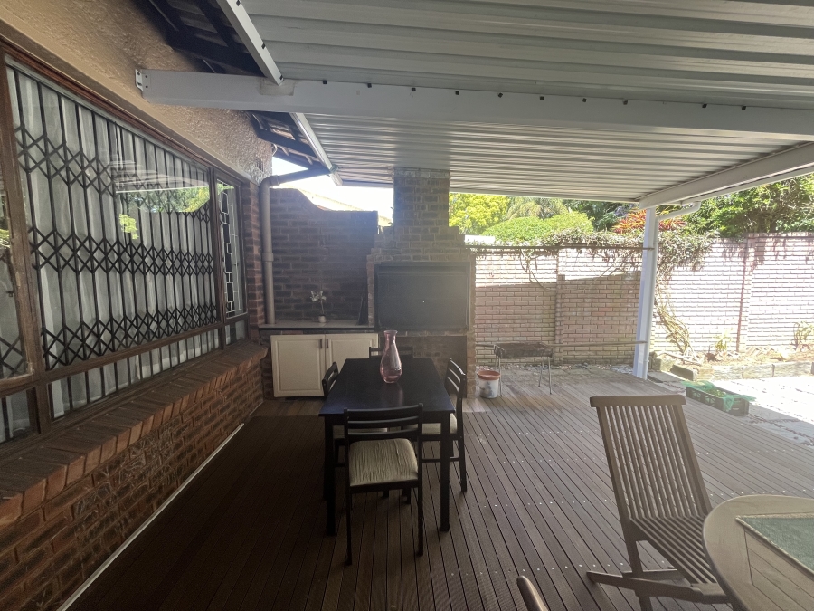 3 Bedroom Property for Sale in Amanzimtoti KwaZulu-Natal
