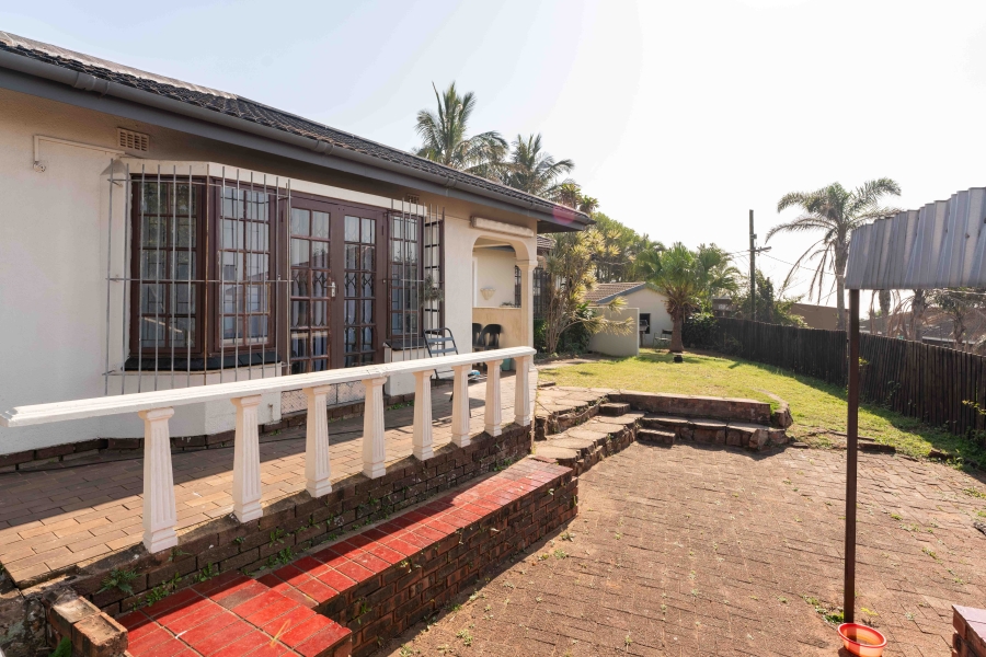 4 Bedroom Property for Sale in Amanzimtoti KwaZulu-Natal