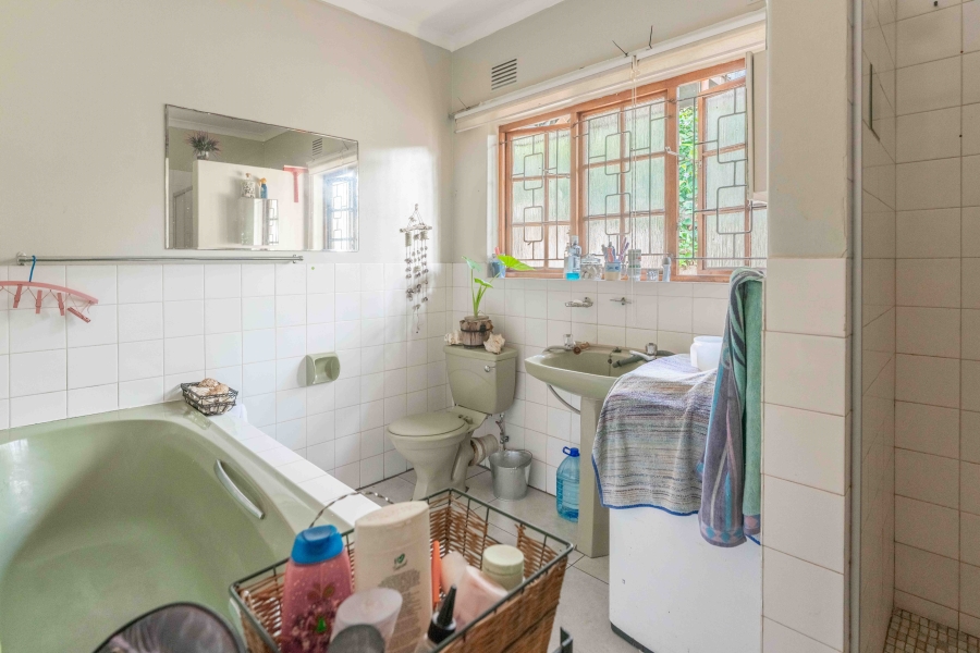 4 Bedroom Property for Sale in Amanzimtoti KwaZulu-Natal