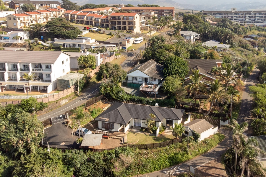 4 Bedroom Property for Sale in Amanzimtoti KwaZulu-Natal