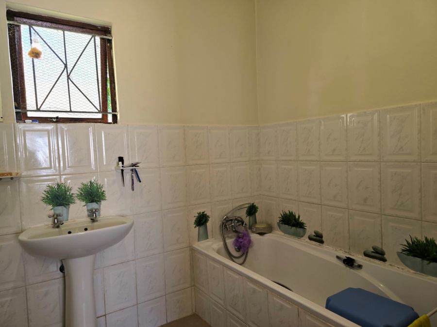 1 Bedroom Property for Sale in Eshowe KwaZulu-Natal
