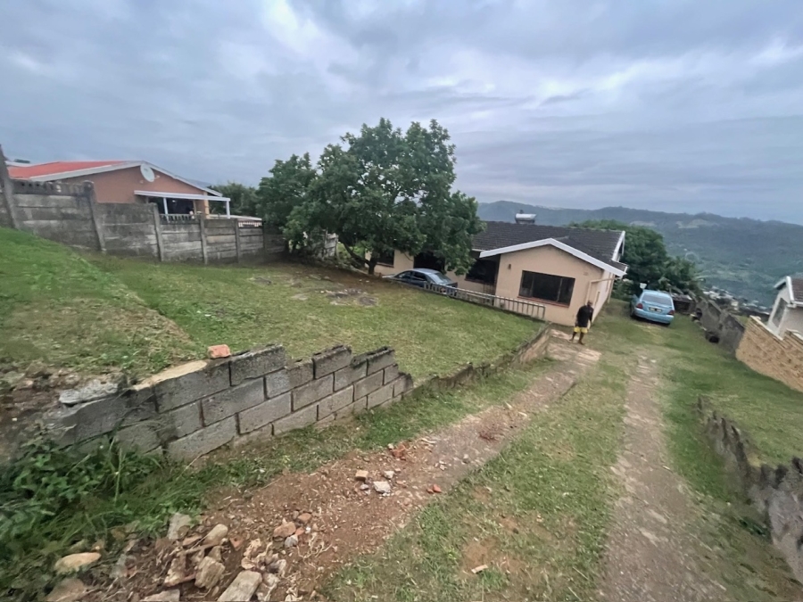 To Let 5 Bedroom Property for Rent in Umlazi H KwaZulu-Natal