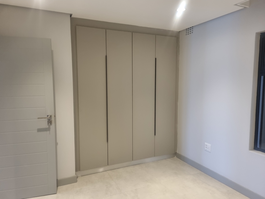 To Let 2 Bedroom Property for Rent in Umhlanga Ridge KwaZulu-Natal