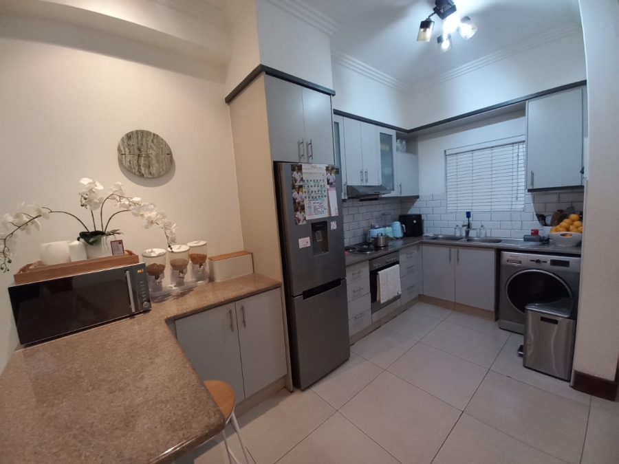 2 Bedroom Property for Sale in Umhlanga Ridge KwaZulu-Natal