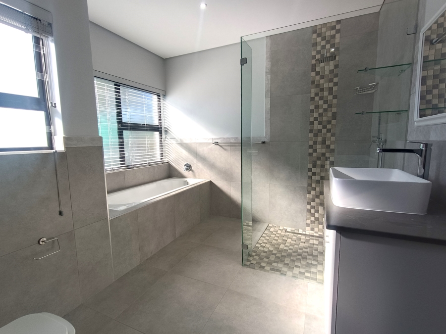 4 Bedroom Property for Sale in Mzingazi Golf Estate KwaZulu-Natal