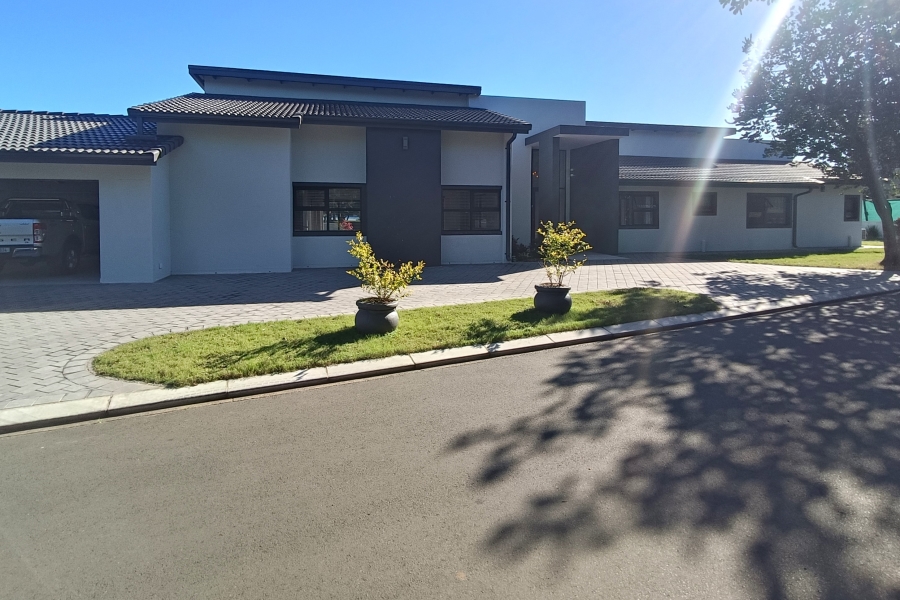 4 Bedroom Property for Sale in Mzingazi Golf Estate KwaZulu-Natal